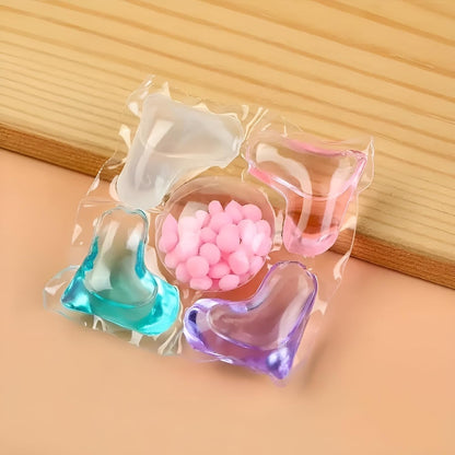 5-in-1 white musk laundry detergent pod