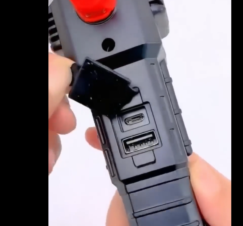 8 in 1 Rechargeable LED Flashlight – Car Emergency Hammer, Seatbelt Cutter & Power Bank