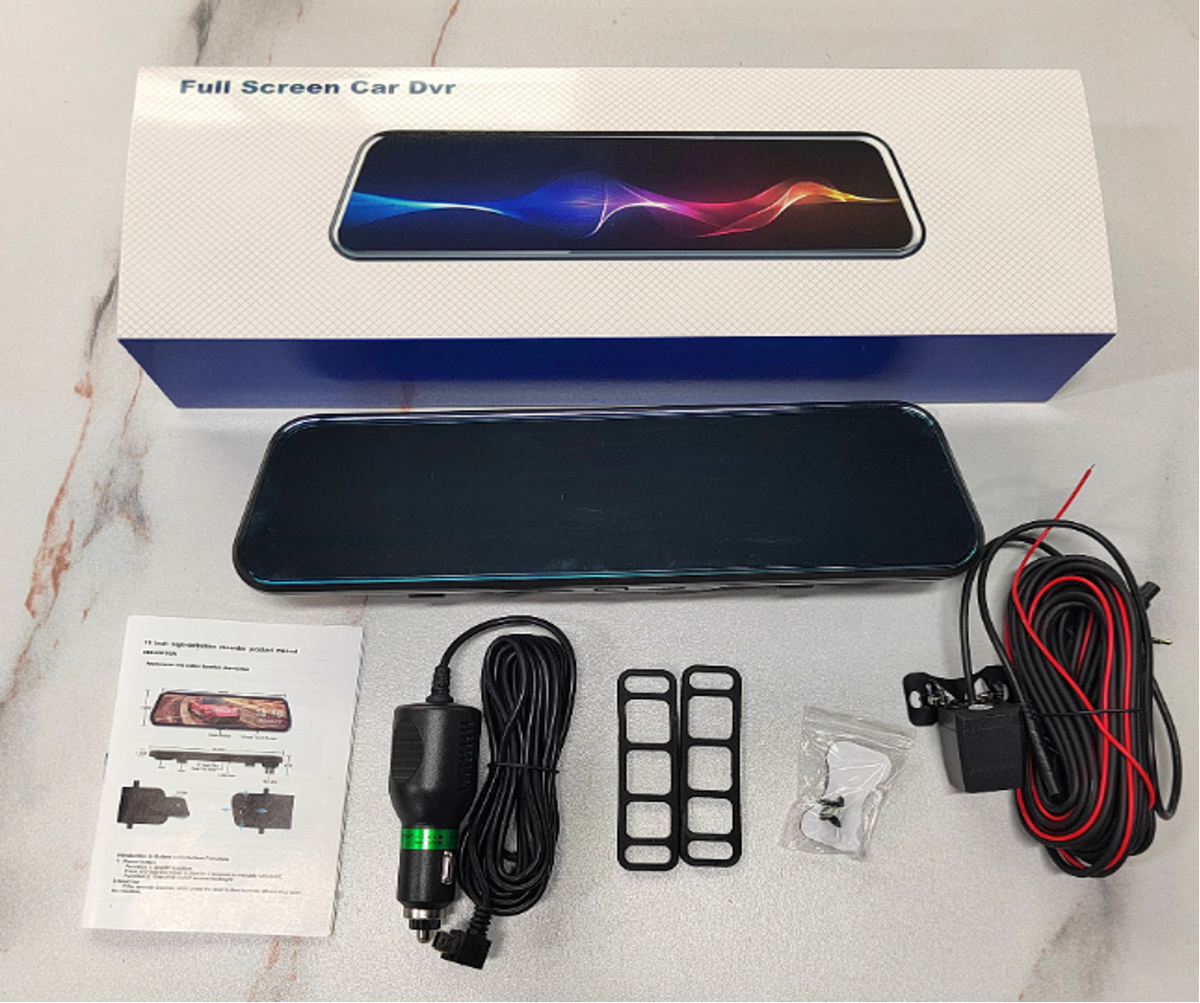 What's in the box - mirror, rear camera, cables, straps