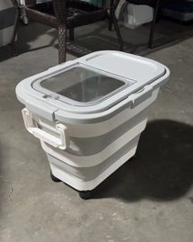 Collapsible Airtight Food Storage Container